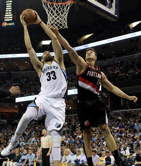 Marc Gasol mete a los Grizzlies en semifinales