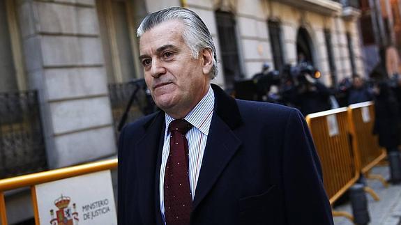 Bárcenas pide su reingreso en el PP y el partido lo rechaza