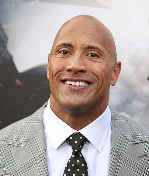 Dwayne Johnson se apunta al remake de 'Golpe en la pequeña China'