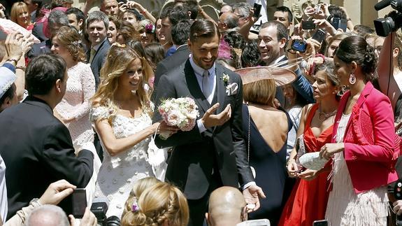 Fernando Llorente da el 'sí quiero' en San Sebastián