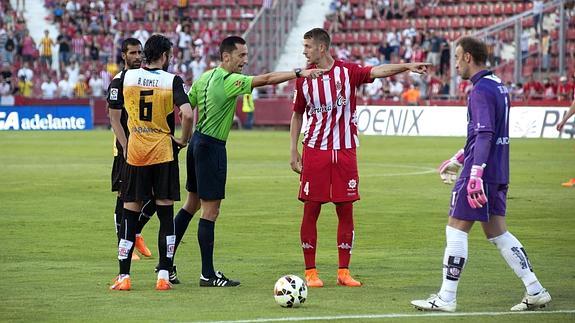 Antiviolencia solicita el cierre parcial del estadio del Girona