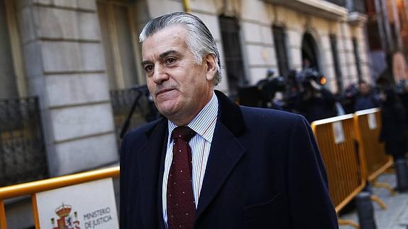 Bárcenas responsabiliza de la 'caja B' a «Fraga, Aznar y Rajoy»