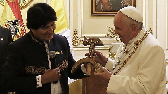 Francisco reconoce «pasos importantes» de Bolivia para el diálogo y la inclusión social