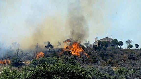 Los incendios en 2015 doblan en superficie quemada la de los últimos dos años