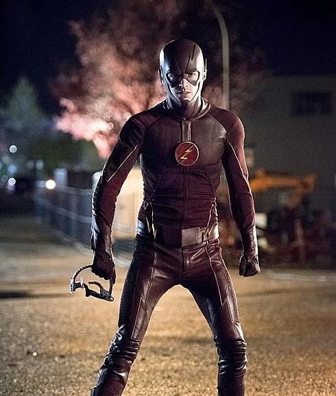 'The Flash' mantiene su dominio frente a 'Insuperables'