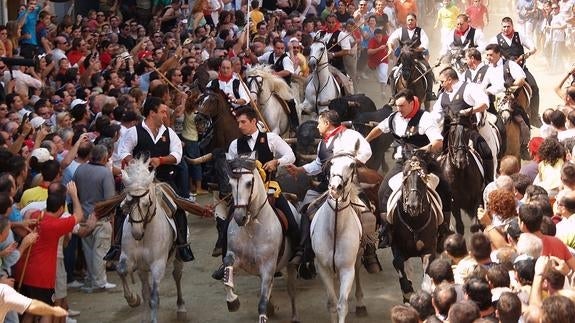 Las fiestas populares más curiosas del verano