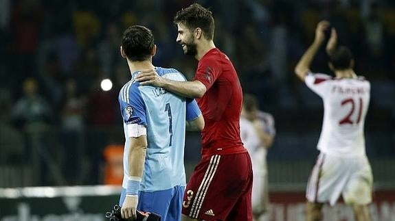 Casillas: «Trataremos de corregir algún defecto que tenga Piqué»