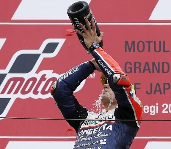 Segunda victoria de Antonelli y segundo podio de Navarro