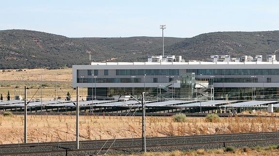 La Justicia retrasa la venta del Aeropuerto de Ciudad Real