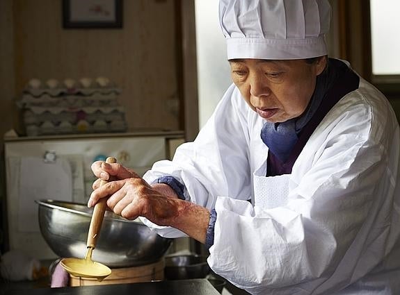 'Una pastelería en Tokio', la dulzura de saber aceptar