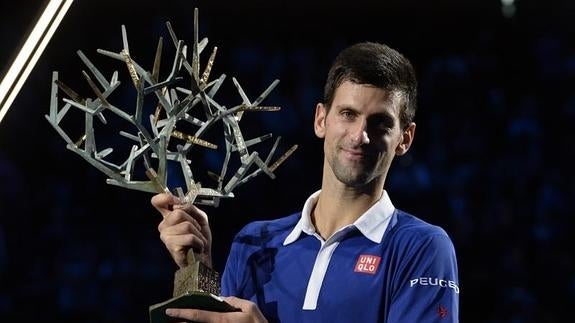 Djokovic gana en París-Bercy por cuarta vez