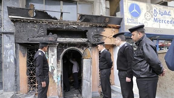 Al menos 16 muertos en El Cairo por la explosión de un cóctel molotov en un restaurante