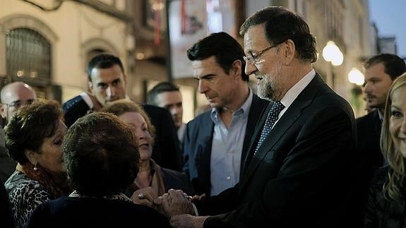 Rajoy alerta sobre el voto al PSOE: «¡Malo para España!»