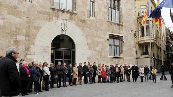 El caso de Torrevieja eleva a 57 las mujeres muertas por violencia de género en 2015