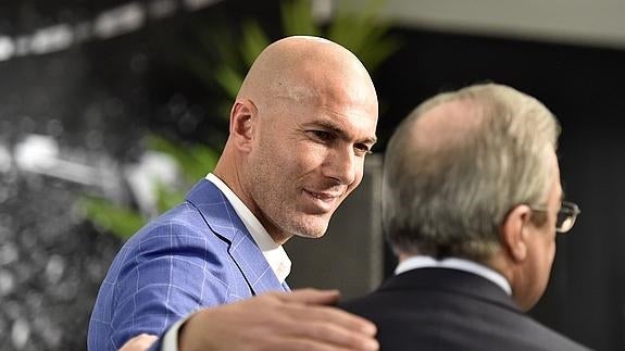 'Zizou', el último paraguas