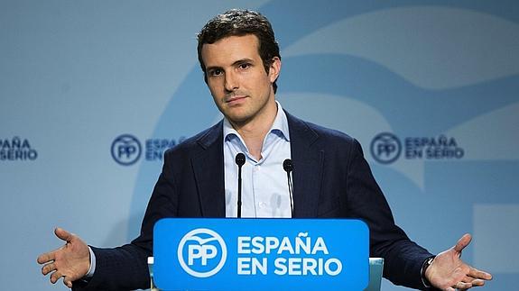 Casado advierte sobre la secesión: «El PSOE tendrá que decidir en qué lado está»