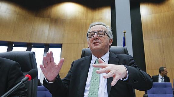 Juncker urge a España a lograr un «gobierno estable»