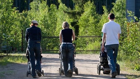 La Seguridad Social destinó 1.781 millones a prestaciones de maternidad y paternidad en 2015