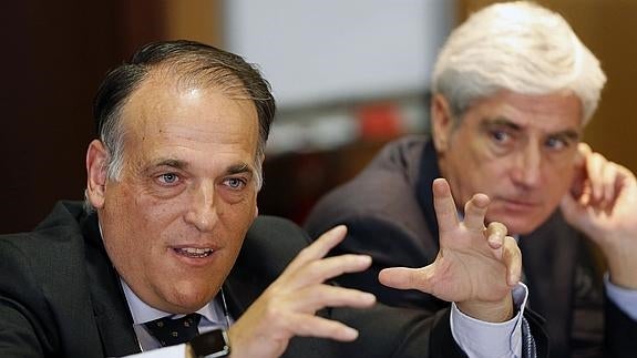 Tebas quiere la final de Copa en el Bernabéu