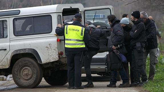 Detenidos en Macedonia decenas de periodistas por seguir a los refugiados