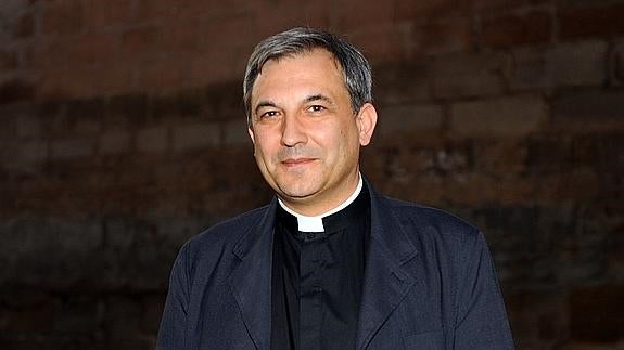 Vallejo admite haber dado acceso a documentación vaticana pero bajo presiones