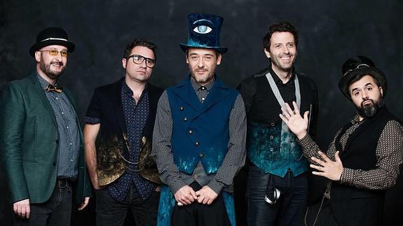 Love of Lesbian: «Siempre quisimos tocar en el Bilbao BBK Live»