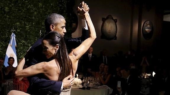 Obama se anima con un tango en Argentina