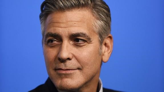 La revista 'HELLO!' se disculpa por una falsa entrevista con George Clooney