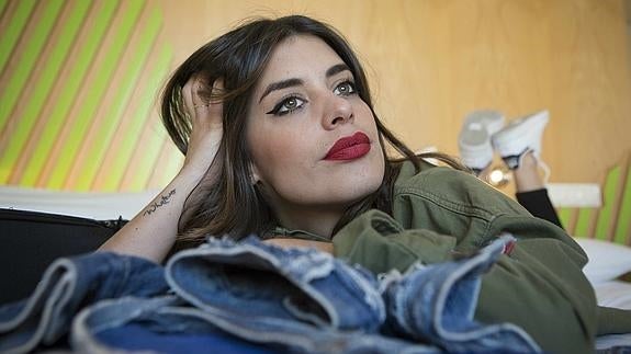 ¿Qué lleva una bloguera de moda en su maleta?