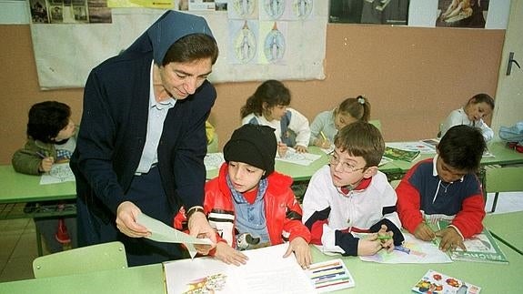 Continúa el descenso de alumnos que cursan la asignatura de religión católica