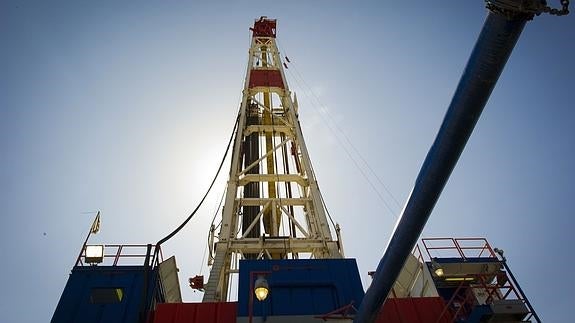 El Constitucional anula la ley catalana 'antifracking' al invadir competencias estatales