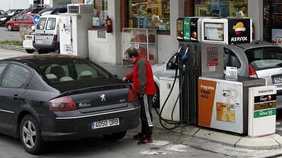 España, entre los países de la UE con el carburante más caro