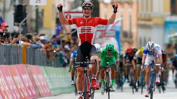 Greipel triunfa en Benevento