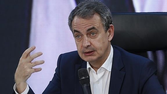 Zapatero llega a Venezuela para intentar rebajar la tensión