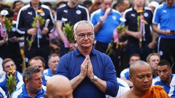 Leicester prueba su popularidad en Birmania tras visitar Tailandia