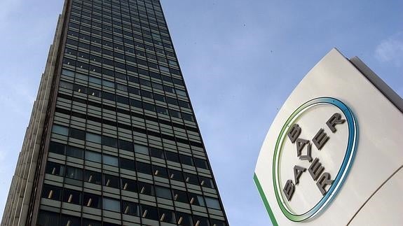 Bayer ofrece 55.200 millones por la estadounidense Monsanto