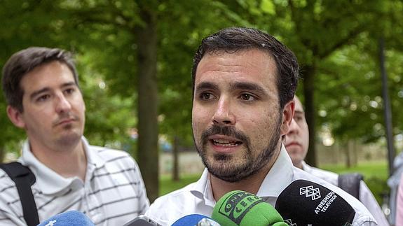 Alberto Garzón logra una holgada mayoría para liderar IU