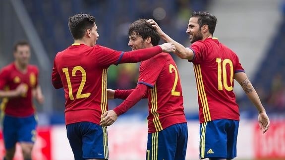 Requisan 1.200 camisetas y pantalones de 'La Roja' en la aduana francesa