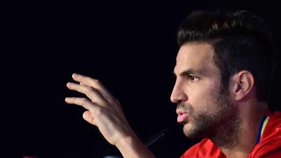 Cesc se libera de la presión