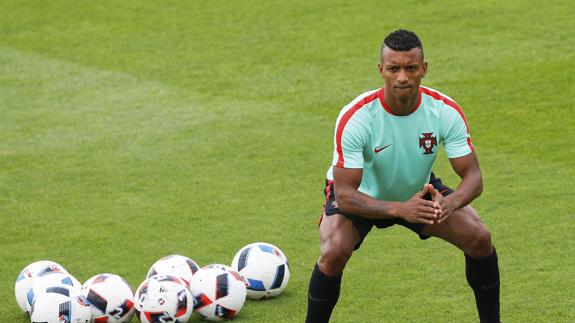 El Valencia ficha a Nani por tres temporadas