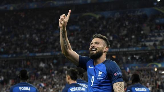 Giroud, goles para olvidar a Benzema