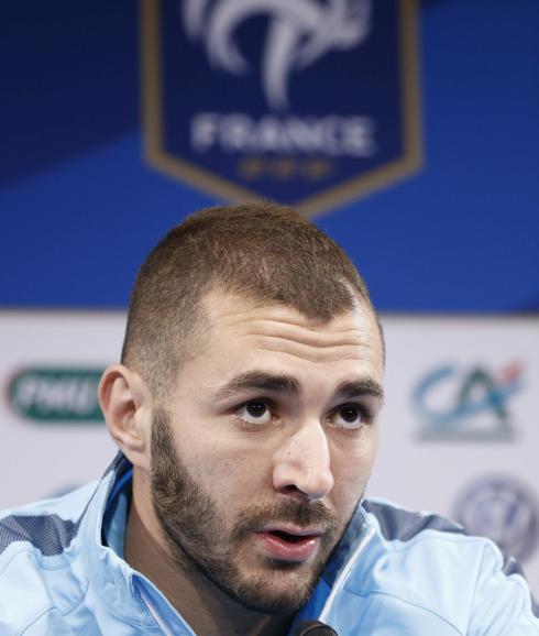 La federación francesa señala que Benzema no está descartado para siempre