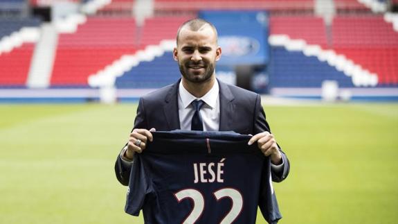 Jesé emigra al PSG