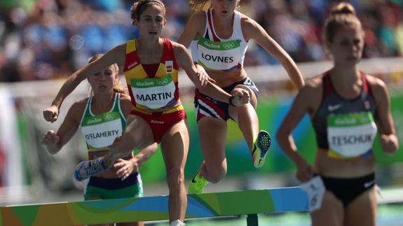 Las españolas no superan la primera jornada