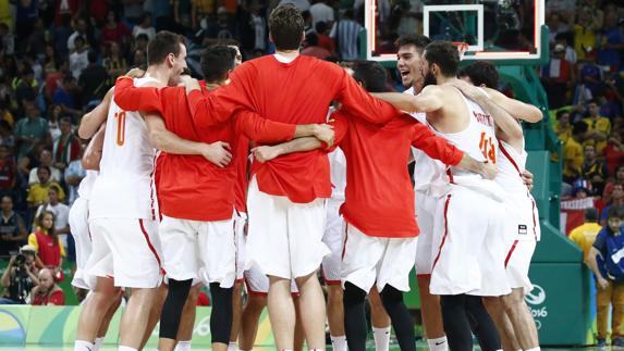 Un paseo de España rumbo a semifinales