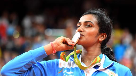 La nueva (y rica) vida que le espera a Pusarla Sindhu, la rival de Carolina Marín en la final