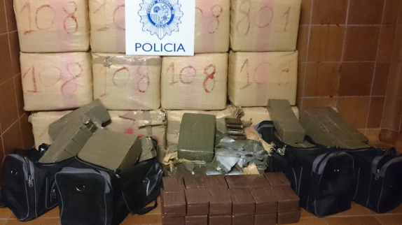 Detenidas 22 personas y 840 kilos de hachís incautados en una operación antidroga en Castellón