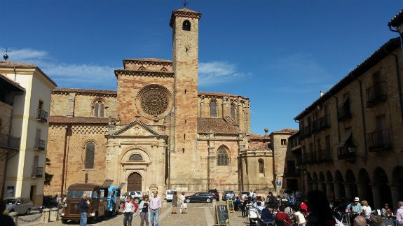 Un nuevo paseo por el medievo pueblo a pueblo