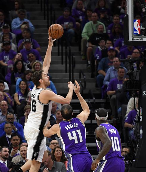 Leonard y la defensa pueden con Kings; Gasol aporta siete puntos