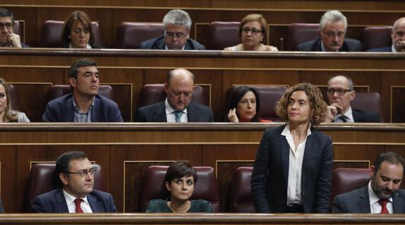 El PSOE sancionará con hasta 600 euros a los 15 diputados del 'no' a Rajoy